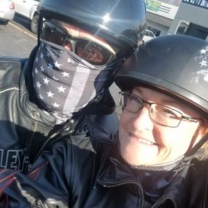 Meet your Posher, Jewel